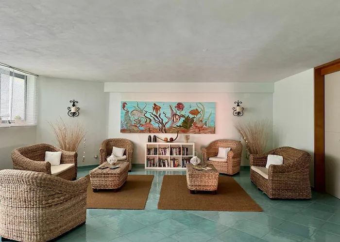 Nettuno Giardini-Naxos