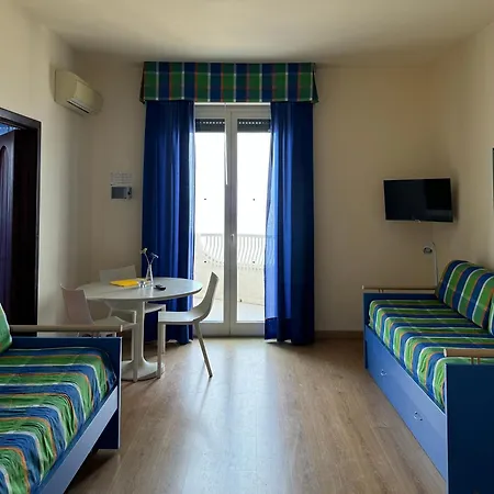 Nettuno 贾迪尼-纳克索斯