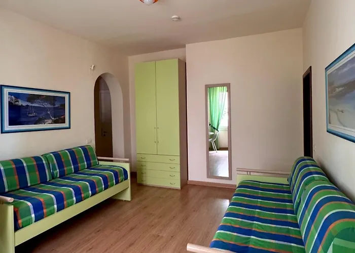 شقة فندقية Nettuno